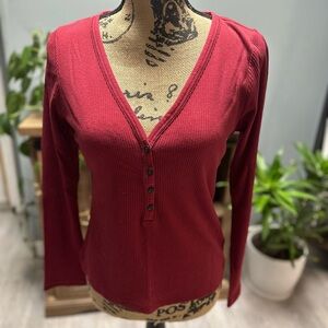 Old Navy ribbed top. Size Small.